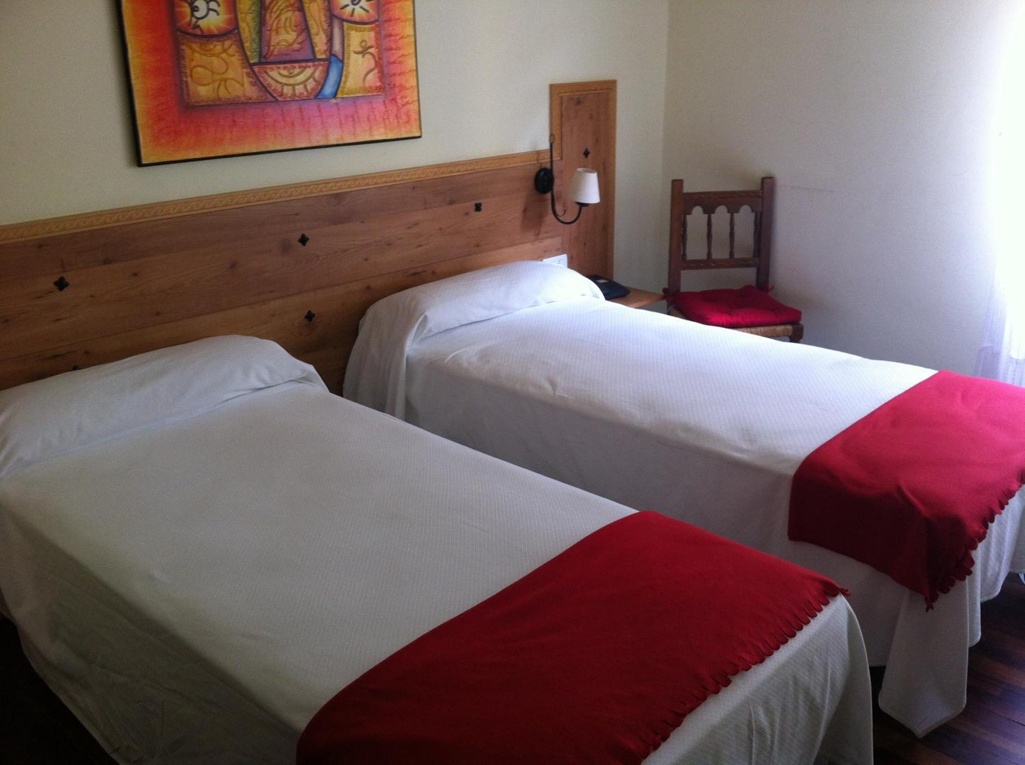 Hotel Bolina Guernica y Luno Bilik gambar